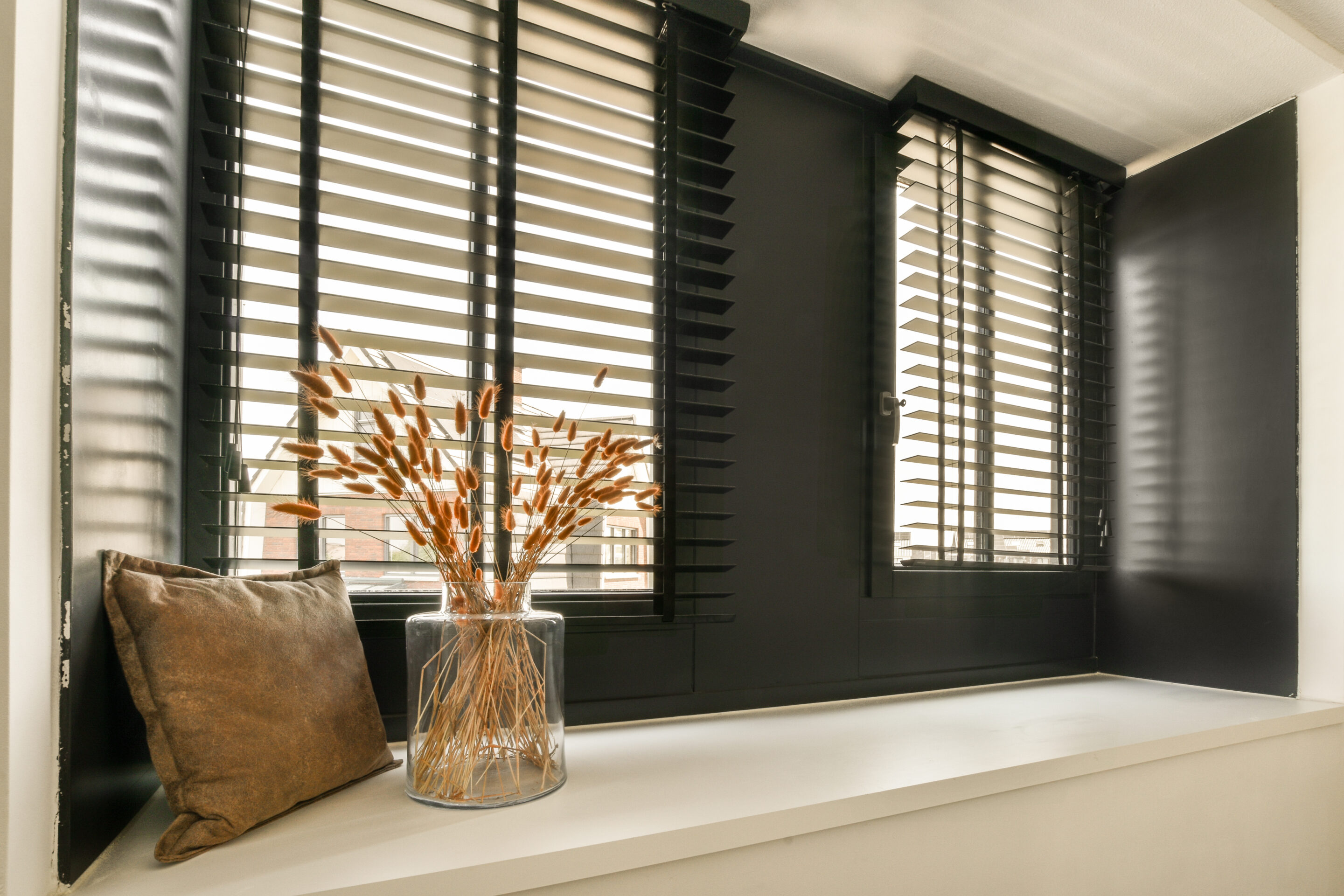 The Ultimate Guide to Choosing the Right Kind of Shutters for Your Home